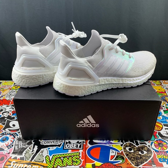 Adidas Ultraboost 20 Iridescent Glitter Women's Various Sizes - Picture 2 of 13